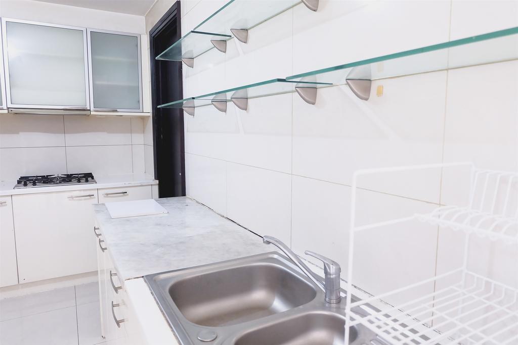 2Br Premium Apartment Berlian Permata Hijau Джакарта Номер фото